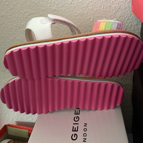 Rainbow Sandals - Picture 3 of 4